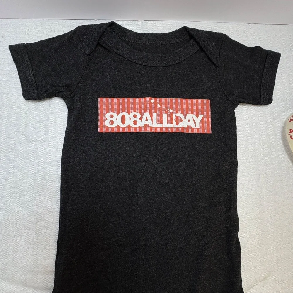 6for$20❤️Bundle Item! 808 All Day Onesie 18-24 m